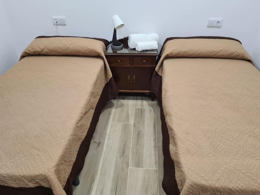 Апартаменти Apartamento Centrico Понтеведра Екстер'єр фото
